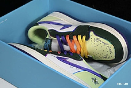 Jordan Retro Doernbecher Low OG FD9665-351 1 0804